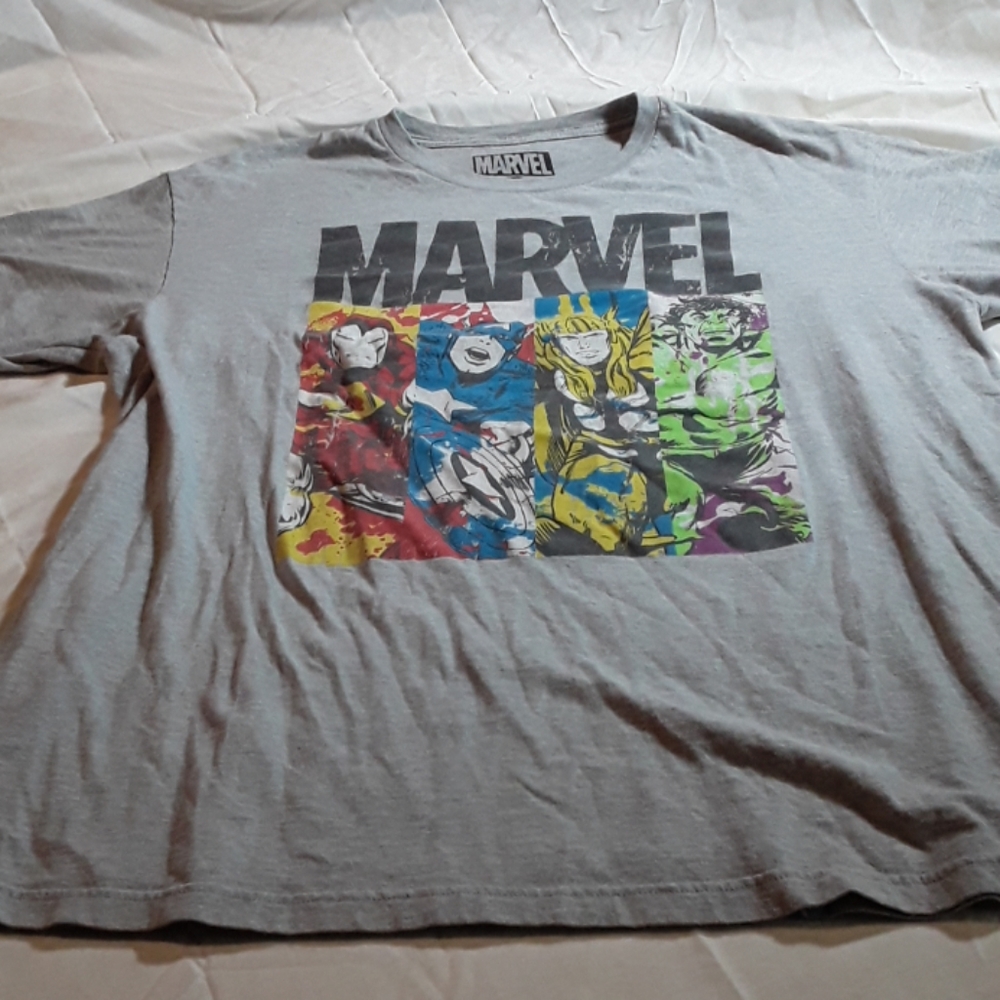 Marvel t shirt gray